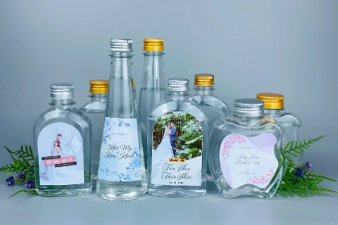 In Nhanh Tem Decal Dán Chai Nước Cho Lễ Gia Tiên – Tạo Dấu Ấn Trang Trọng Và Độc Đáo