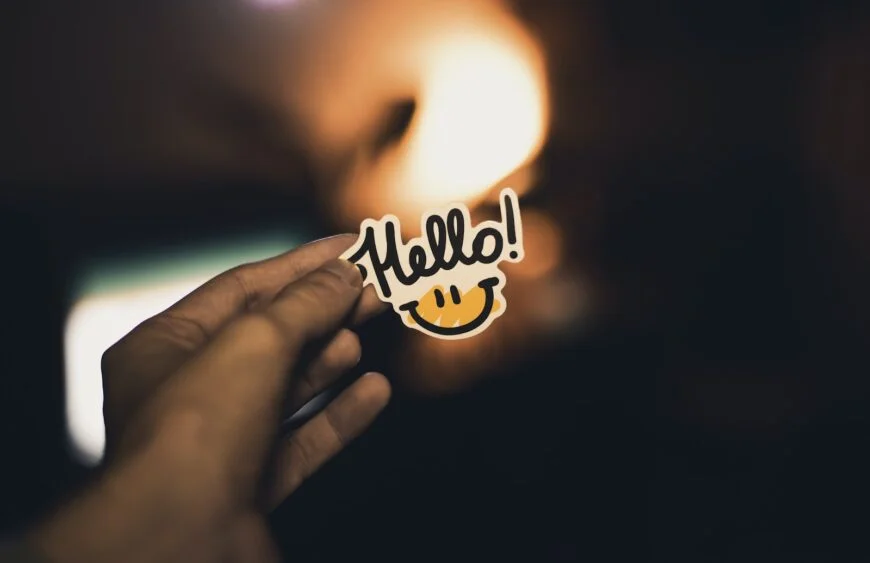 Sticker là gì? Cách làm, Mục đích sử dụng và Loại sticker phổ biến