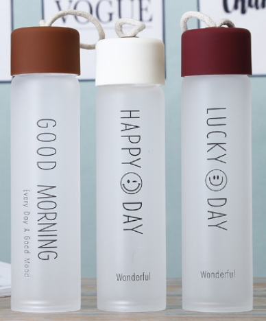 In Nhanh Decal Trong Dán Chai Thủy Tinh – Giải Pháp Tinh Tế Cho Thương Hiệu