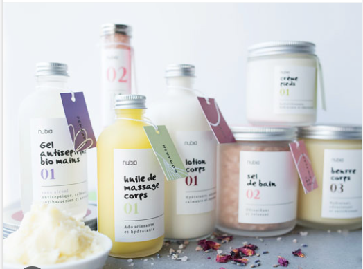 Giấy In Tem Dán: Lựa Chọn Hoàn Hảo Cho Nhu Cầu Đóng Gói Và Nhận Diện Sản Phẩm